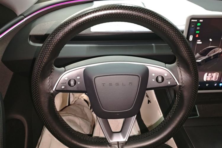 Used Tesla Model 3 2023 Rear-Wheel-Drive Version Steering Wheel