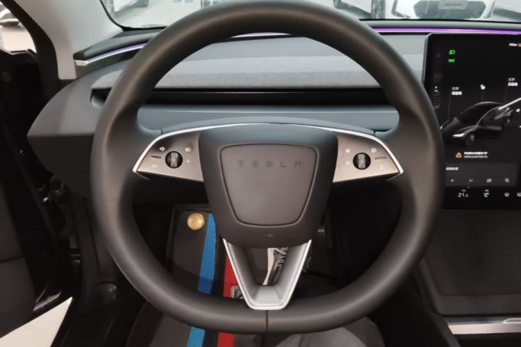 Used Tesla Model 3 2023 Rear-Wheel-Drive Version Steering Wheel