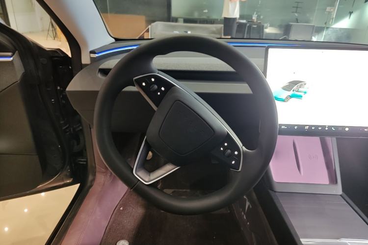 Used Tesla Model 3 2023 Rear-Wheel-Drive Version Steering Wheel