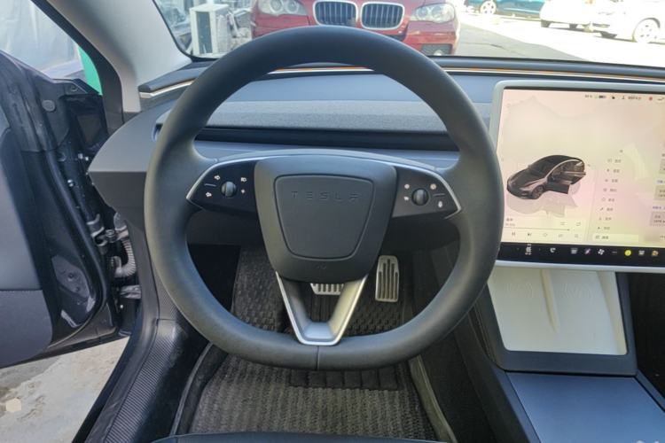 Used Tesla Model 3 2023 Rear-Wheel-Drive Version Steering Wheel