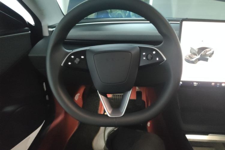 Used Tesla Model 3 2023 Rear-Wheel-Drive Version Steering Wheel