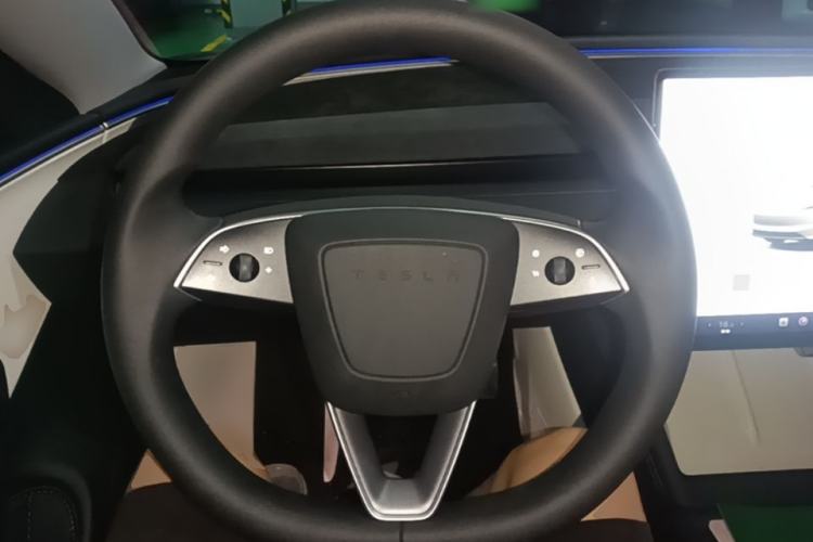 Used Tesla Model 3 2023 Rear-Wheel-Drive Version Steering Wheel