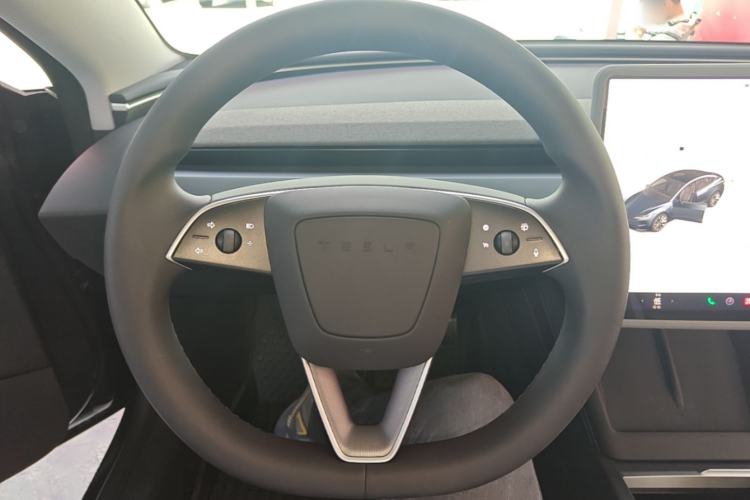 Used Tesla Model 3 2023 Long-Range All-Wheel-Drive Version Steering Wheel