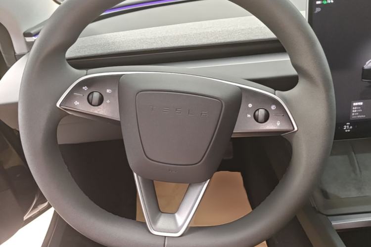 Used Tesla Model 3 2023 Rear-Wheel-Drive Version Steering Wheel