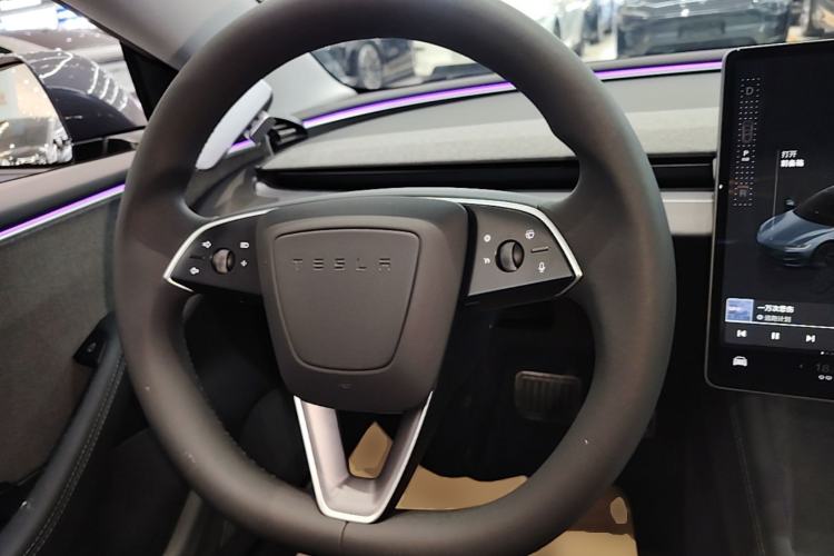Used Tesla Model 3 2023 Rear-Wheel-Drive Version Steering Wheel