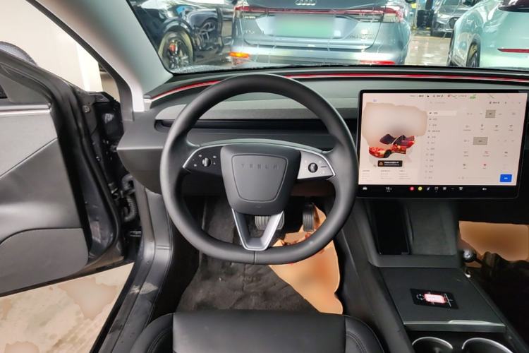 Used Tesla Model 3 2023 Rear-Wheel-Drive Version Steering Wheel