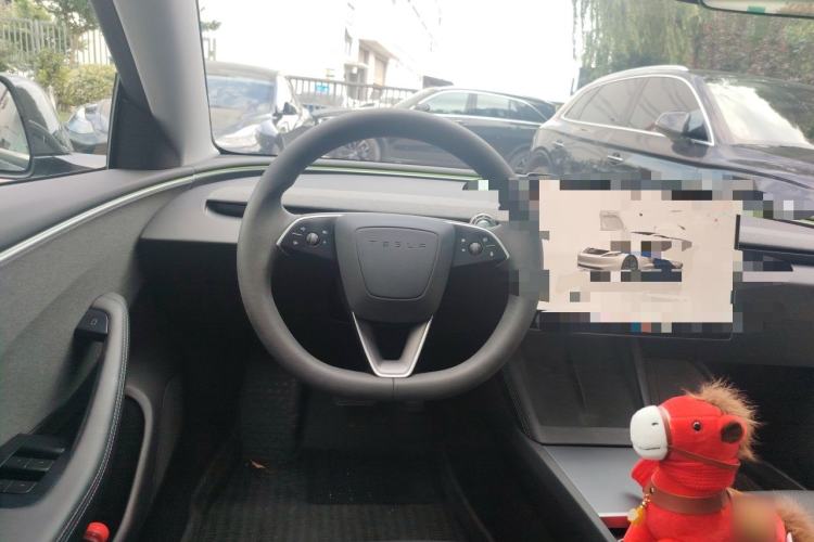 Used Tesla Model 3 2023 Rear-Wheel-Drive Version Steering Wheel