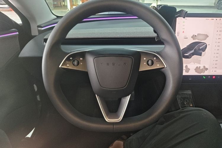 Used Tesla Model 3 2023 Rear-Wheel-Drive Version Steering Wheel