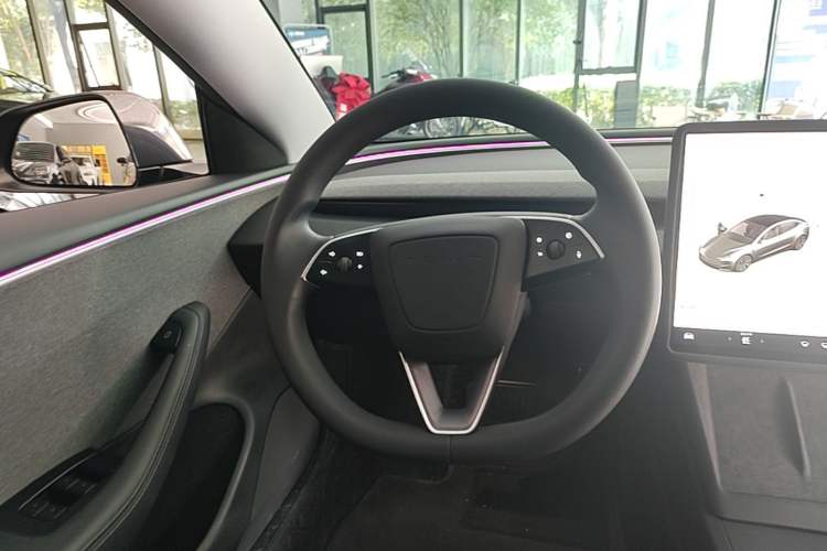 Used Tesla Model 3 2023 Rear-Wheel-Drive Version Steering Wheel