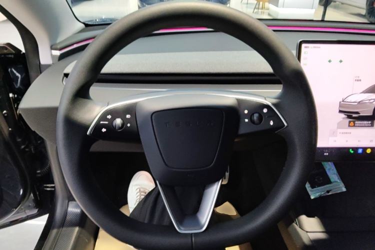 Used Tesla Model 3 2023 Rear-Wheel-Drive Version Steering Wheel