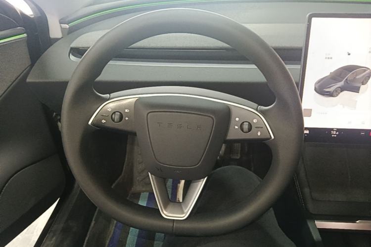 Used Tesla Model 3 2023 Rear-Wheel-Drive Version Steering Wheel