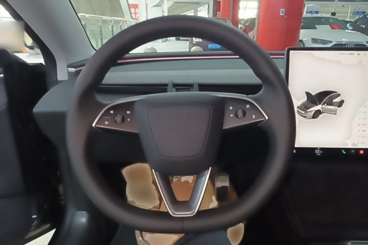 Used Tesla Model 3 2023 Rear-Wheel-Drive Version Steering Wheel