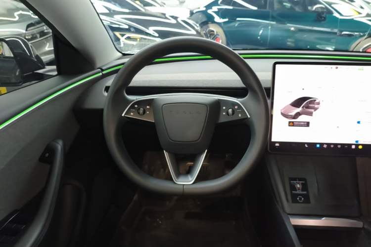 Used Tesla Model 3 2023 Rear-Wheel-Drive Version Steering Wheel