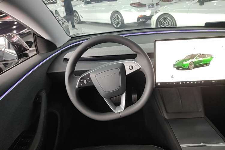 Used Tesla Model 3 2023 Rear-Wheel-Drive Version Steering Wheel