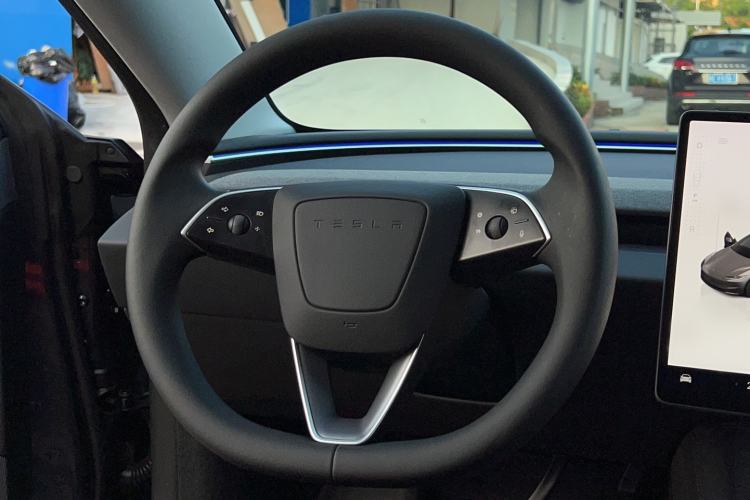 Used Tesla Model 3 2023 Long-Range All-Wheel-Drive Version Steering Wheel