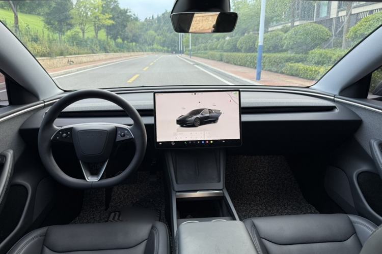 Used Tesla Model 3 2023 Rear-Wheel-Drive Version Steering Wheel