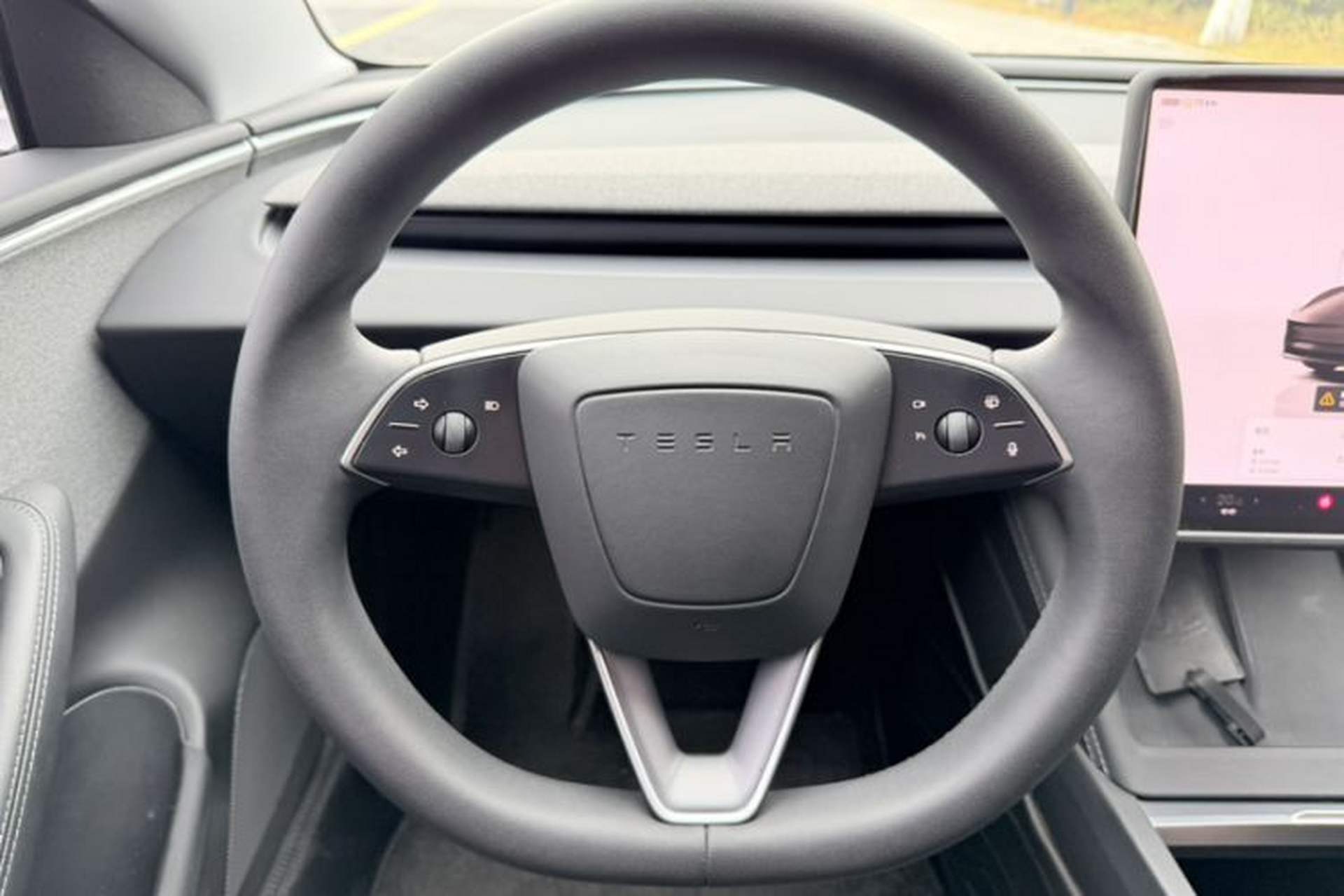 Used Tesla Model 3 2023 Rear-Wheel-Drive Version Steering Wheel