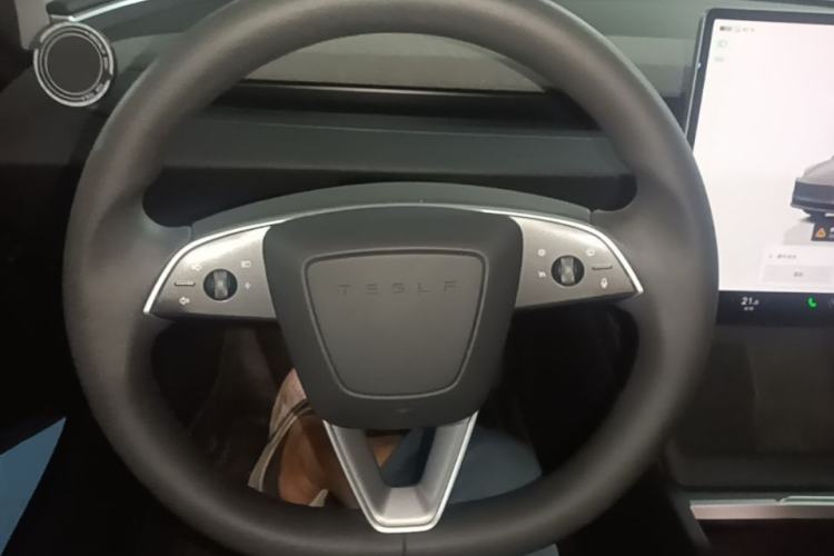 Used Tesla Model 3 2023 Rear-Wheel-Drive Version Steering Wheel