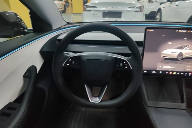 Used Tesla Model 3 2023 Rear-Wheel-Drive Version Steering Wheel