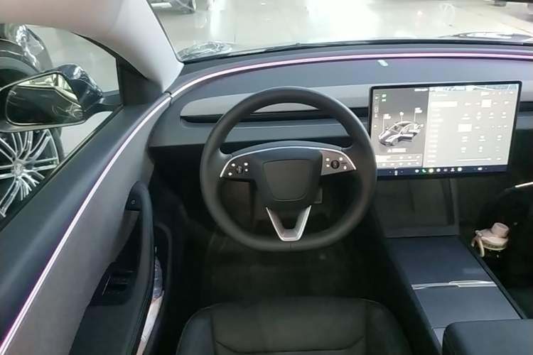 Used Tesla Model 3 2023 Rear-Wheel-Drive Version Steering Wheel