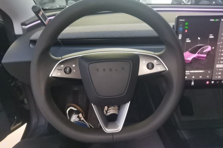 Used Tesla Model 3 2023 Rear-Wheel-Drive Version Steering Wheel