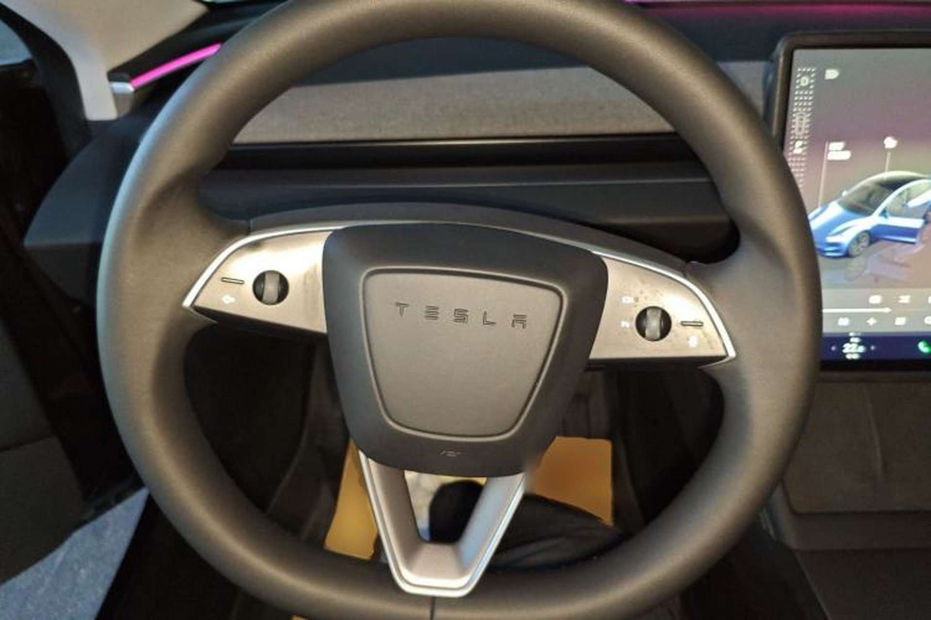 Used Tesla Model 3 2023 Rear-Wheel-Drive Version Steering Wheel
