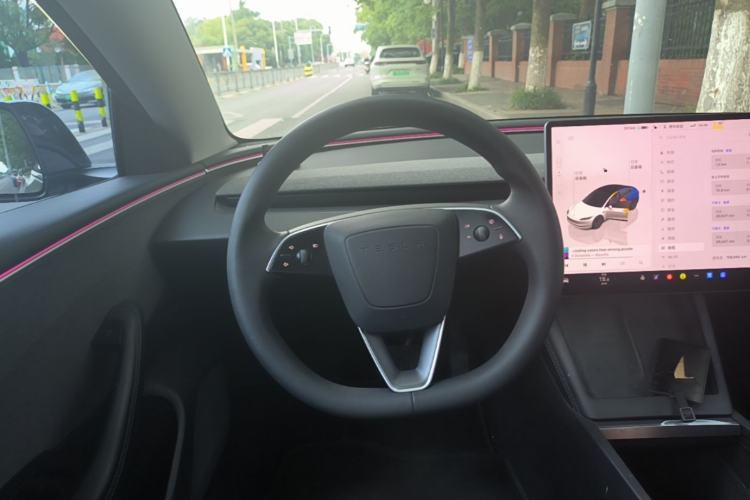 Used Tesla Model 3 2023 Rear-Wheel-Drive Version Steering Wheel