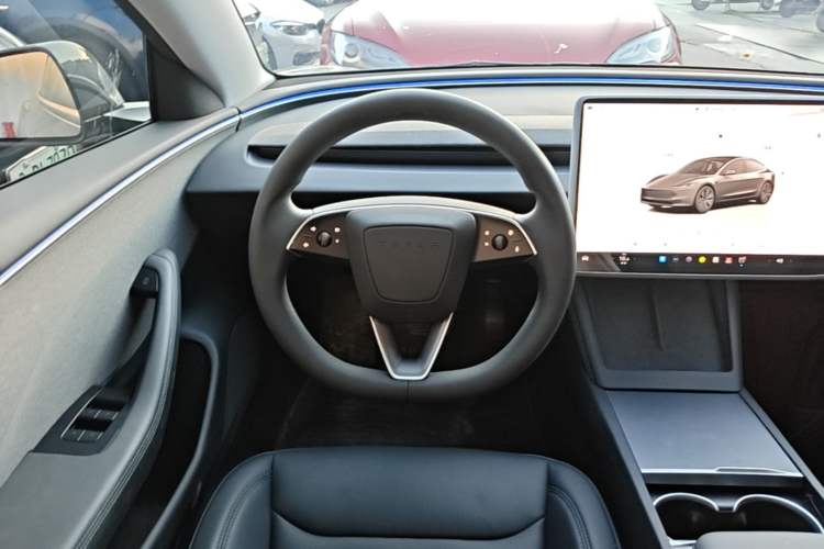 Used Tesla Model 3 2023 Rear-Wheel-Drive Version Steering Wheel