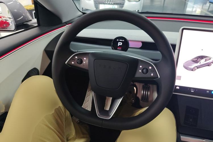 Used Tesla Model 3 2023 Long-Range All-Wheel-Drive Version Steering Wheel