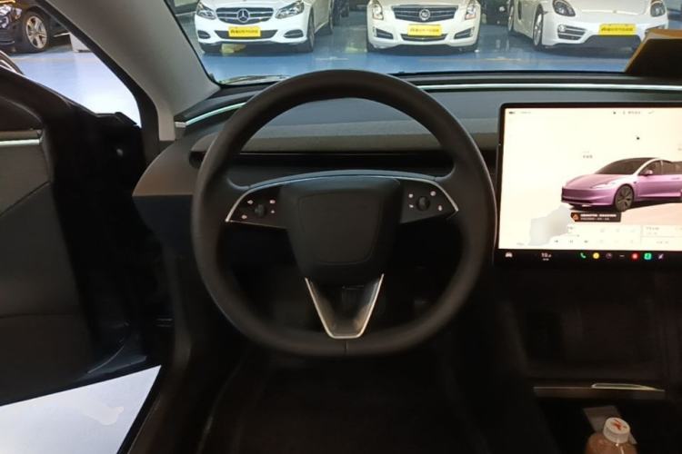 Used Tesla Model 3 2023 Rear-Wheel-Drive Version Steering Wheel