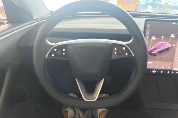 Used Tesla Model 3 2023 Rear-Wheel-Drive Version Steering Wheel