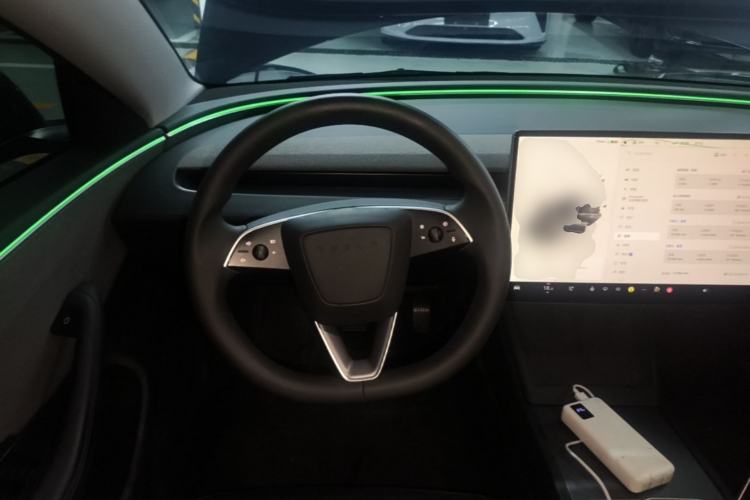 Used Tesla Model 3 2023 Rear-Wheel-Drive Version Steering Wheel