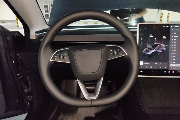Used Tesla Model 3 2023 Rear-Wheel-Drive Version Steering Wheel
