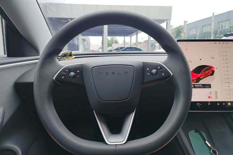 Used Tesla Model 3 2023 Rear-Wheel-Drive Version Steering Wheel