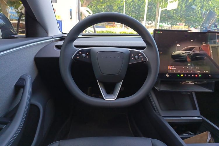 Used Tesla Model 3 2023 Rear-Wheel-Drive Version Steering Wheel