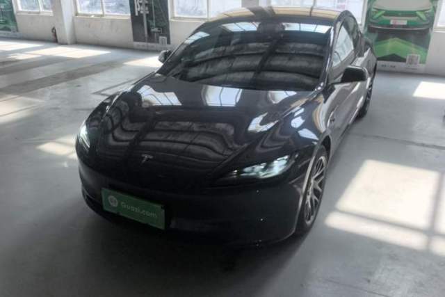 Used Tesla Model 3 2023 Long-Range All-Wheel-Drive Version