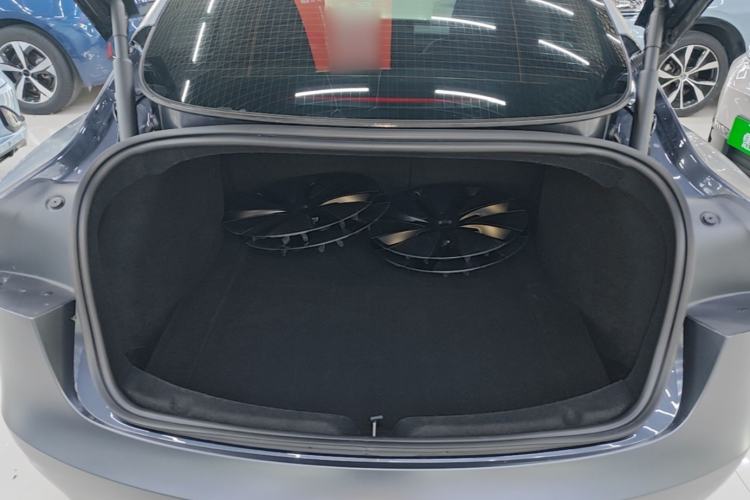 Used Tesla Model 3 2023 Rear-Wheel-Drive Version Trunk