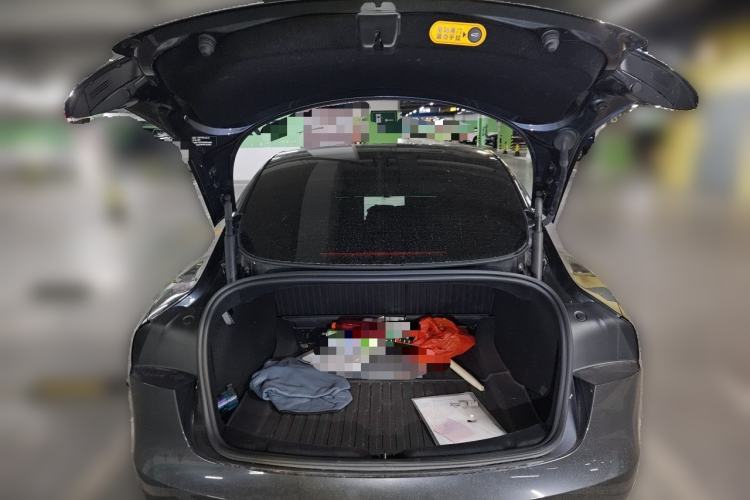 Used Tesla Model 3 2023 Rear-Wheel-Drive Version Trunk
