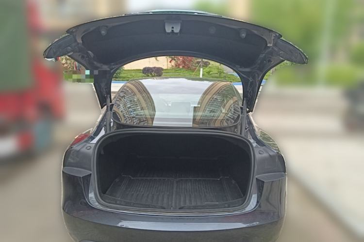 Used Tesla Model 3 2023 Rear-Wheel-Drive Version Trunk