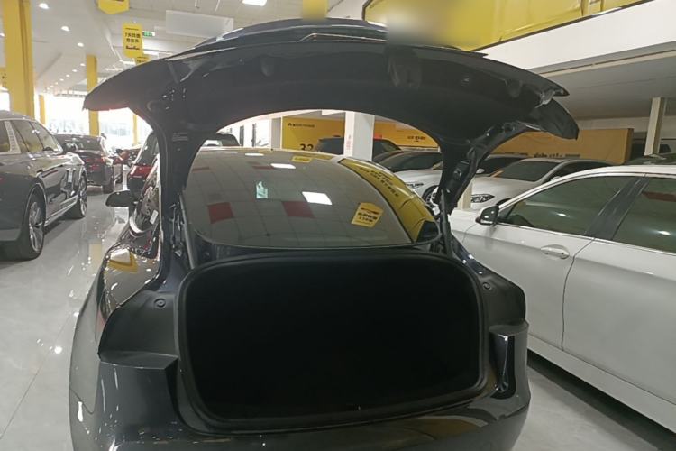 Used Tesla Model 3 2023 Rear-Wheel-Drive Version Trunk
