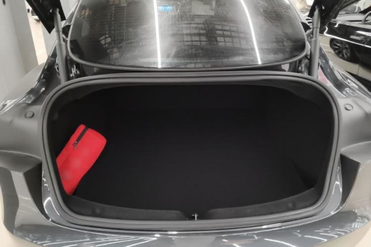 Used Tesla Model 3 2023 Rear-Wheel-Drive Version Trunk