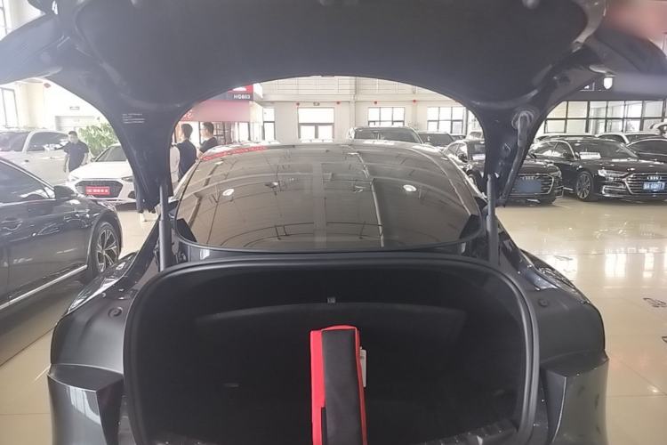 Used Tesla Model 3 2023 Rear-Wheel-Drive Version Trunk