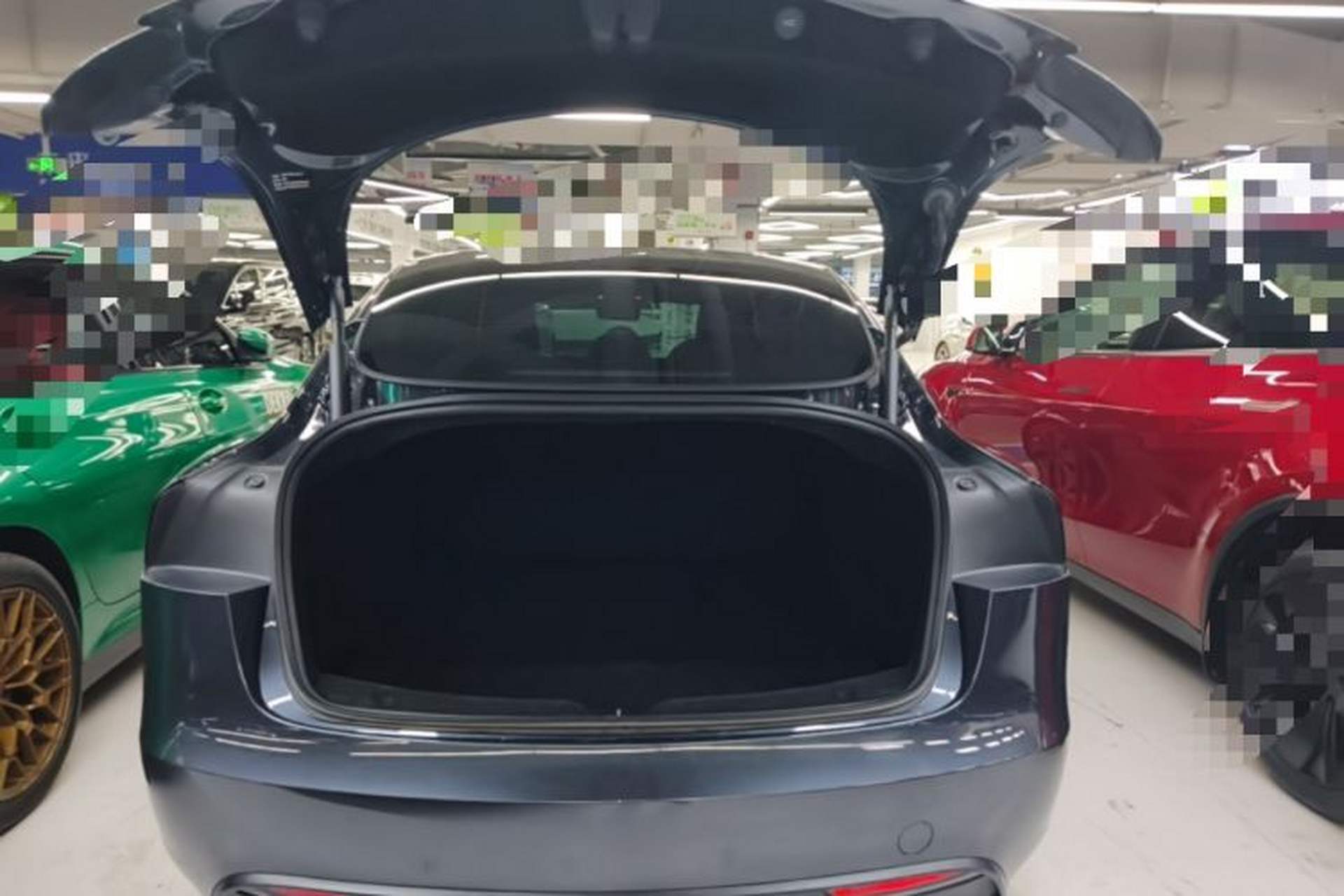 Used Tesla Model 3 2023 Rear-Wheel-Drive Version Trunk