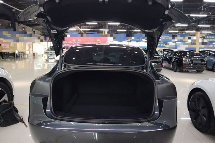 Used Tesla Model 3 2023 Rear-Wheel-Drive Version Trunk
