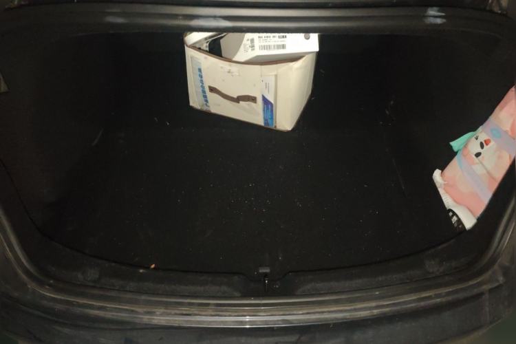 Used Tesla Model 3 2023 Rear-Wheel-Drive Version Trunk