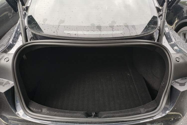 Used Tesla Model 3 2023 Rear-Wheel-Drive Version Trunk