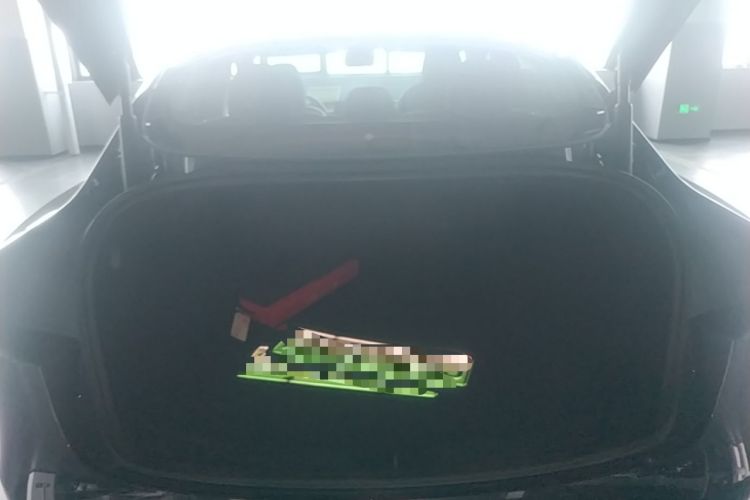Used Tesla Model 3 2023 Long-Range All-Wheel-Drive Version Trunk