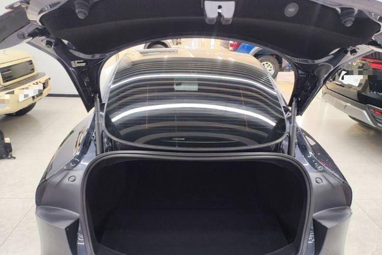 Used Tesla Model 3 2023 Rear-Wheel-Drive Version Trunk