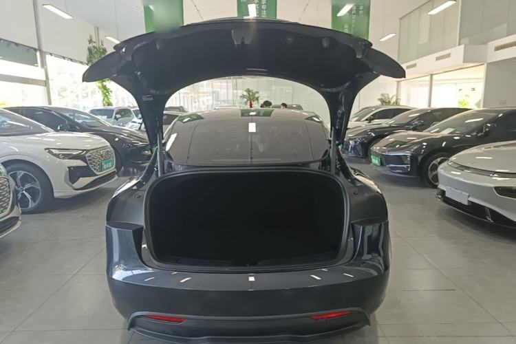 Used Tesla Model 3 2023 Rear-Wheel-Drive Version Trunk