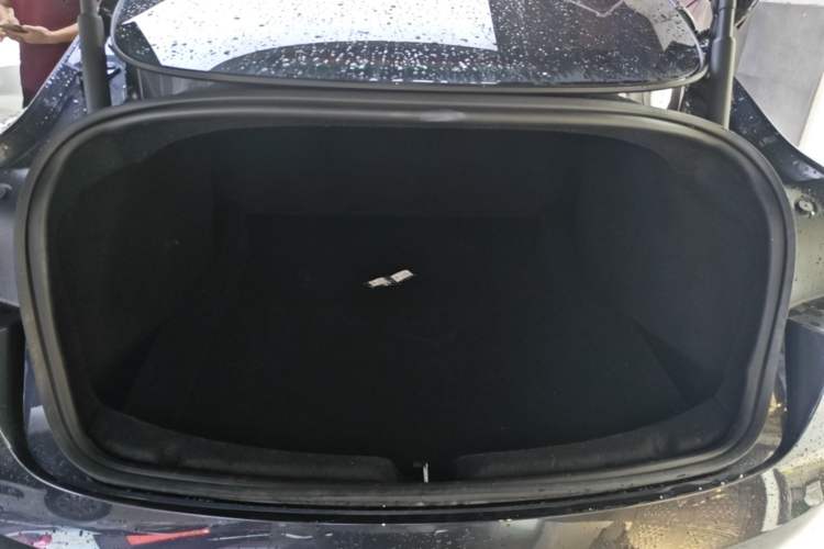 Used Tesla Model 3 2023 Rear-Wheel-Drive Version Trunk